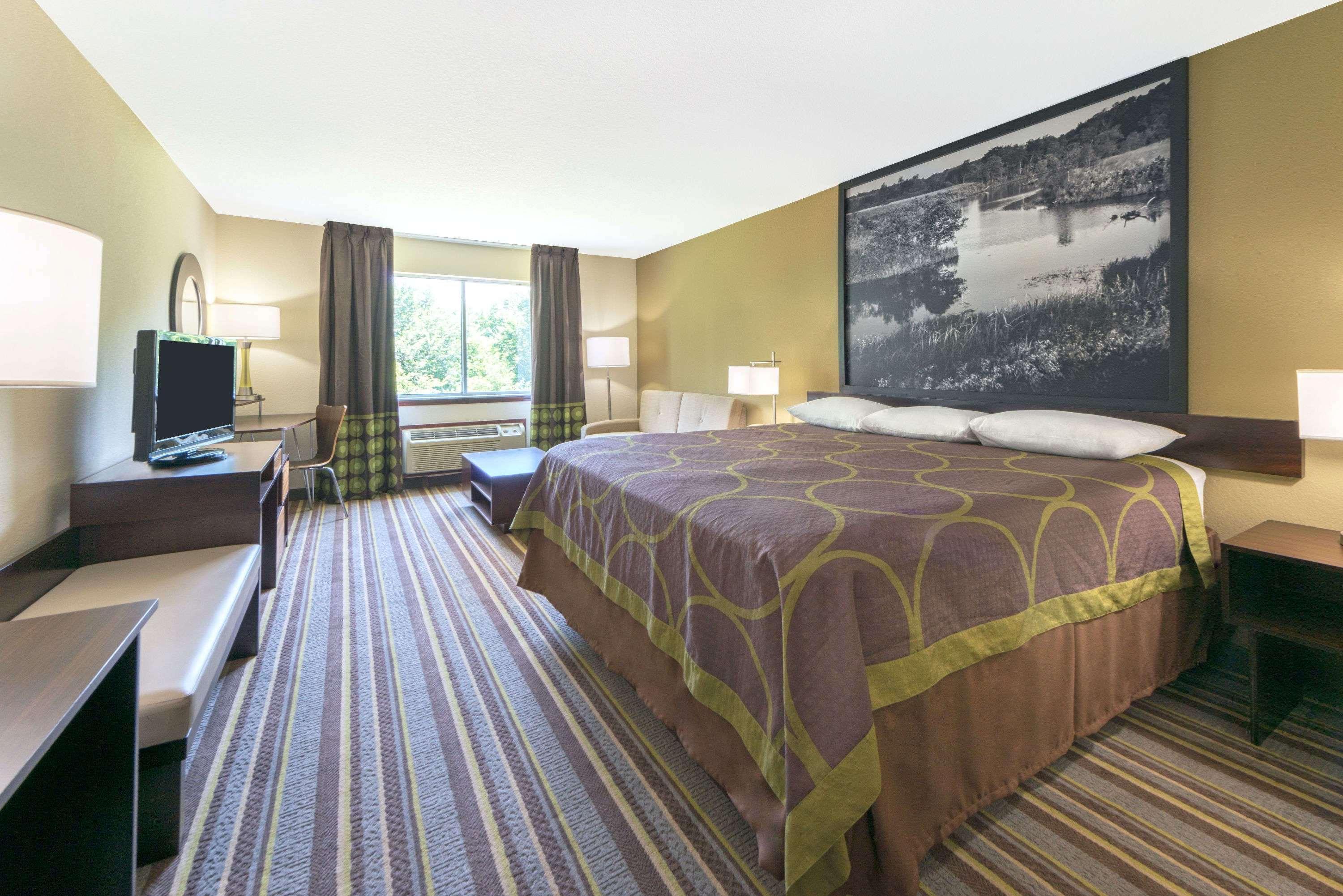 Super 8 By Wyndham Perry Hotel Buitenkant foto